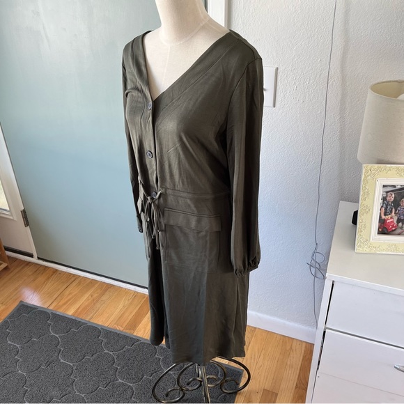 Old Navy cardigan - Picture 1 of 5